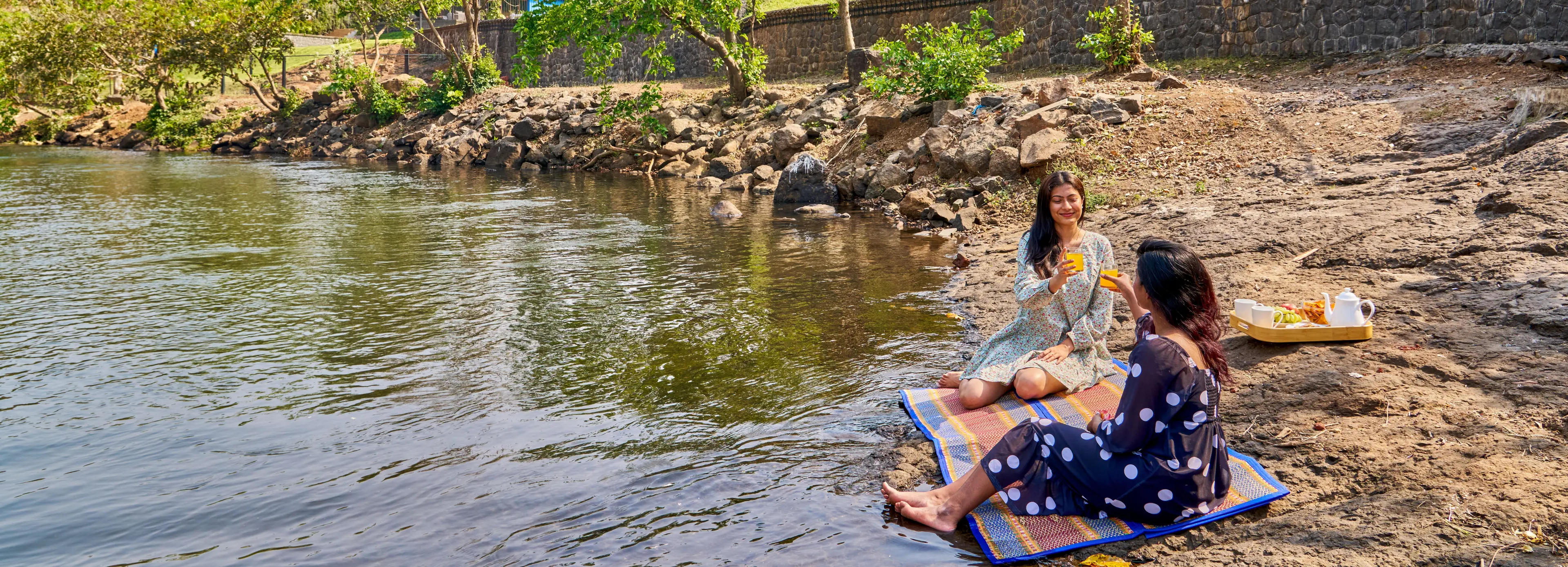 Riverside Picnic Retreat