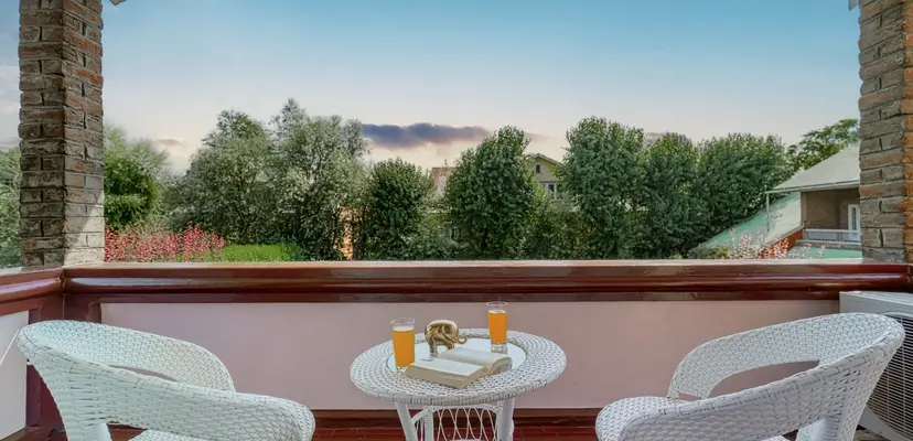 Awakening~Suite, villas in Srinagar, Jammu & Kashmir