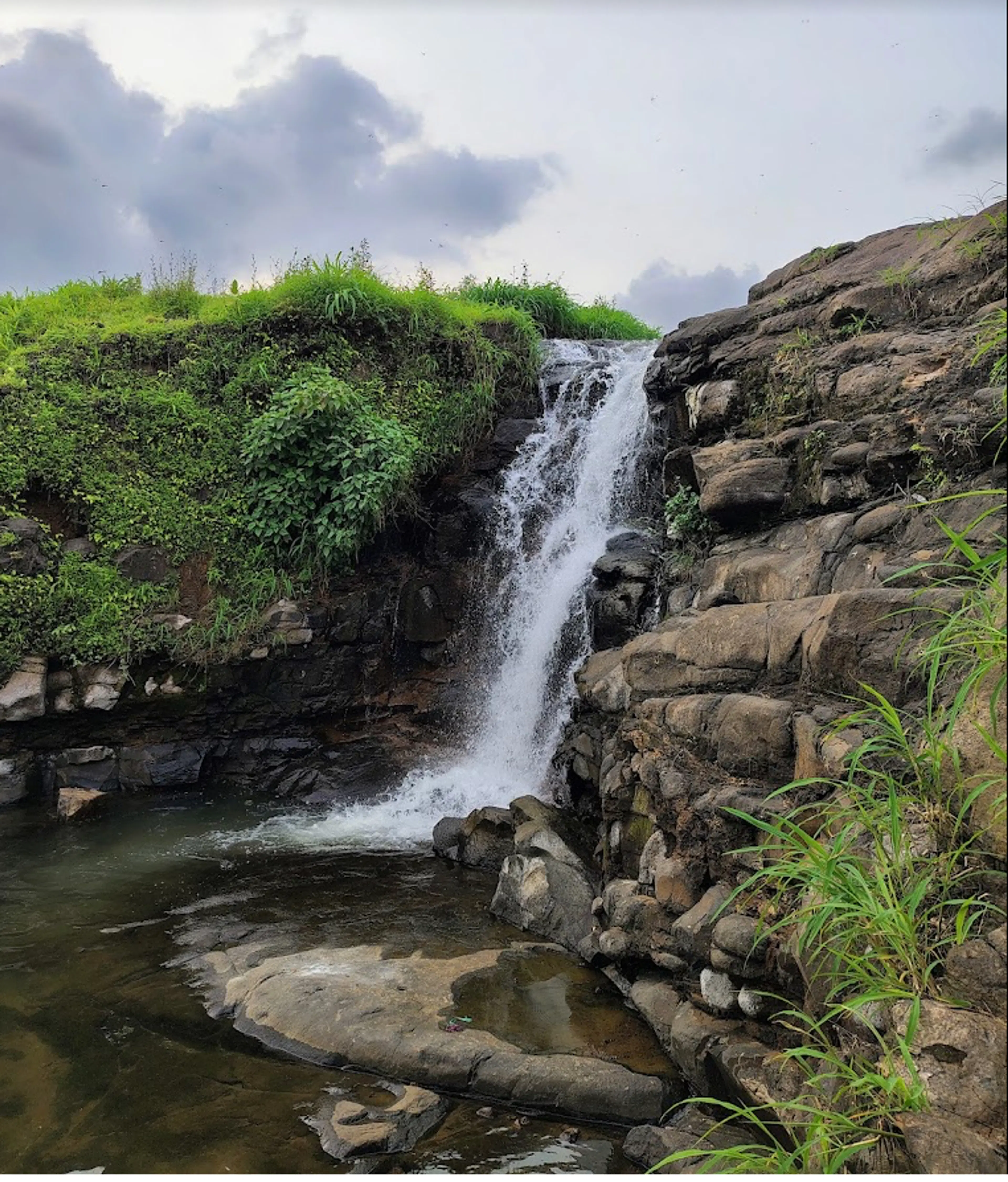 Guided Trek To  Waverle Waterfalls 