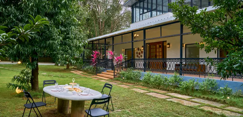 Ira, villas in Karjat
