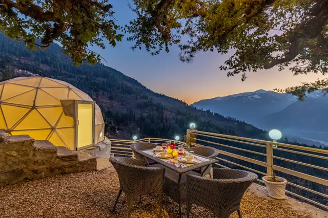 Interstellar ~ Deluxe Suites, Bir Billing