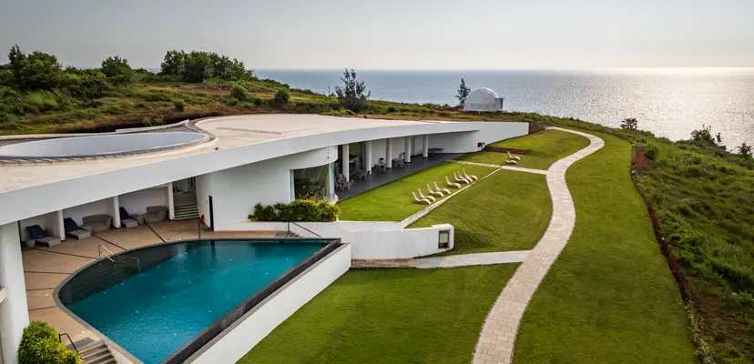 Araqila Resort & Spa (Premier Sea View Room), villas in Vengurla, Maharashtra