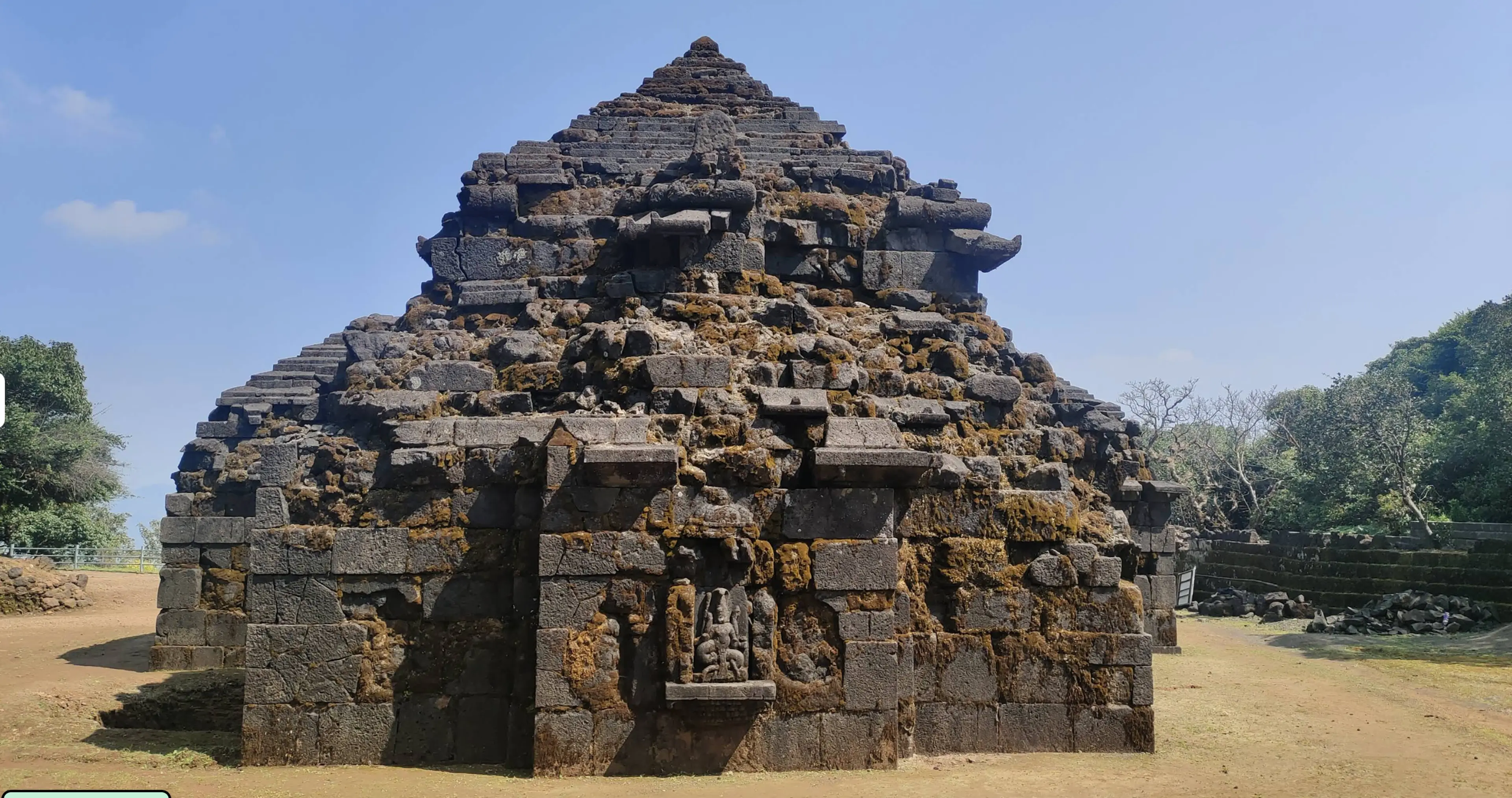Visit Old Mahabaleshwar Temple 