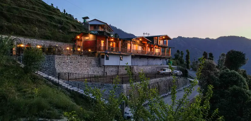The Rhodoville, villas in Kanatal, Tehri