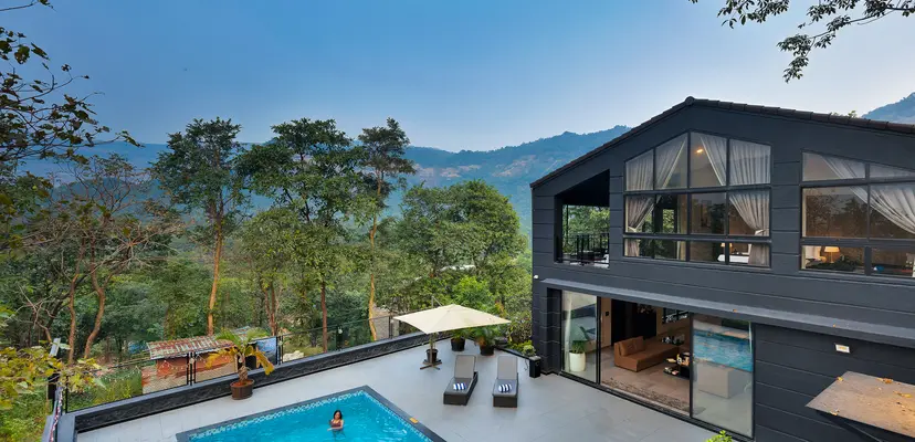 Earl Grey + Sonnet (Combined), villas in Khopoli