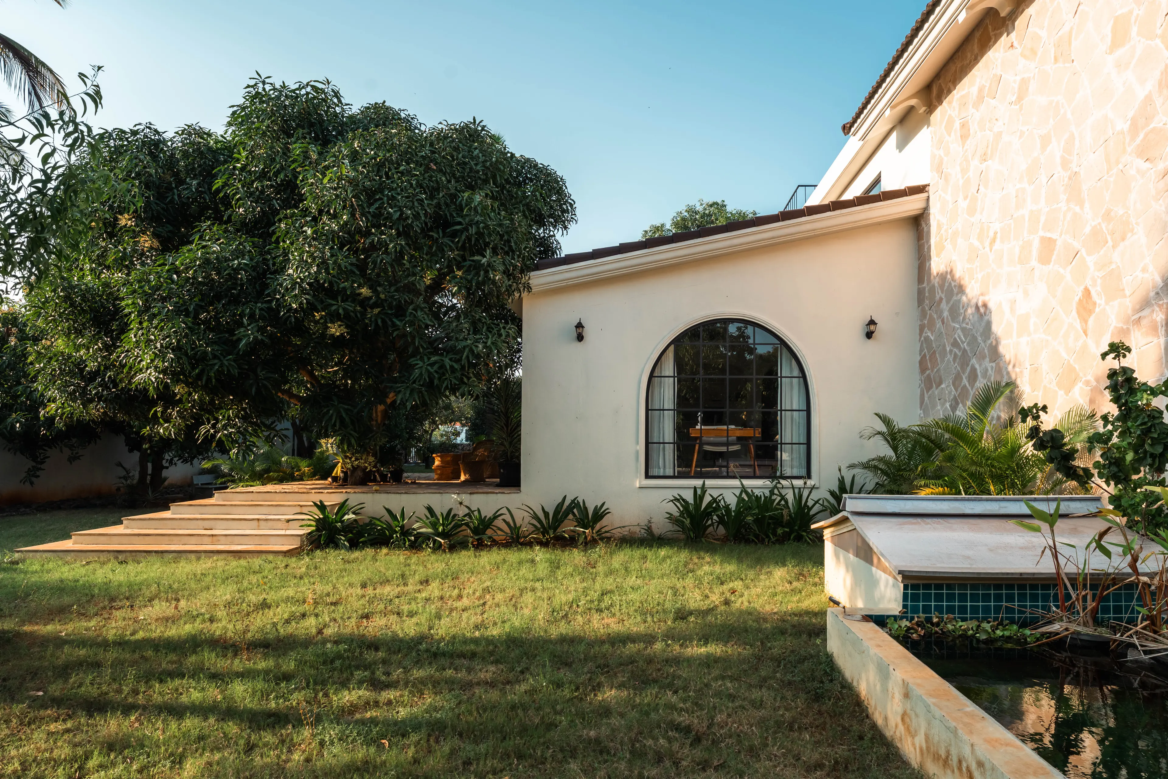 Escape to the Nilgiris with SaffronStays