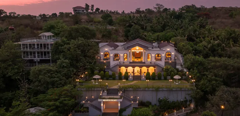Bellevue Palace, villas in Nashik 