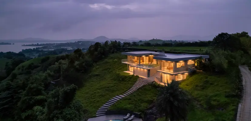 SilverGlass Lakeview, villas in Igatpuri