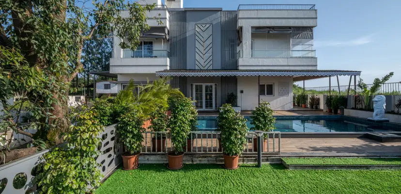 Parijat, villas in Panchgani