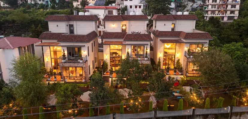 Aura Stays Bayberry, villas in Bhimtal