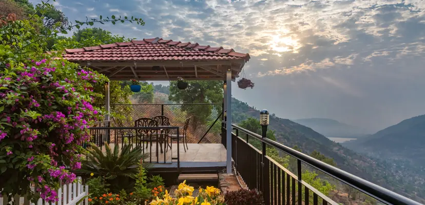 Verandah by the Valley - Panchgani, Maharashtra, villas in Panchgani, Maharashtra, India