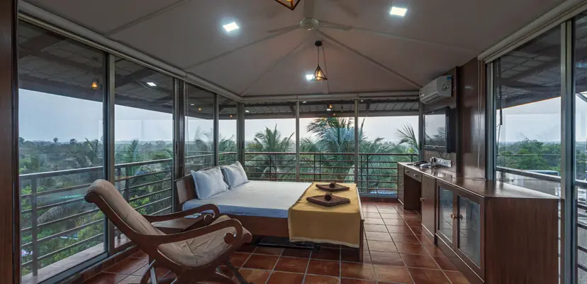 Serene Retreat (Glass Room) - Alibaug, Maharashtra, villas in Alibaug, Maharashtra, India