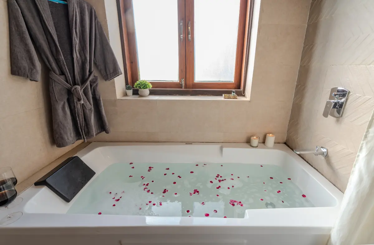 Soak, relax, rejuvenate effortlessly