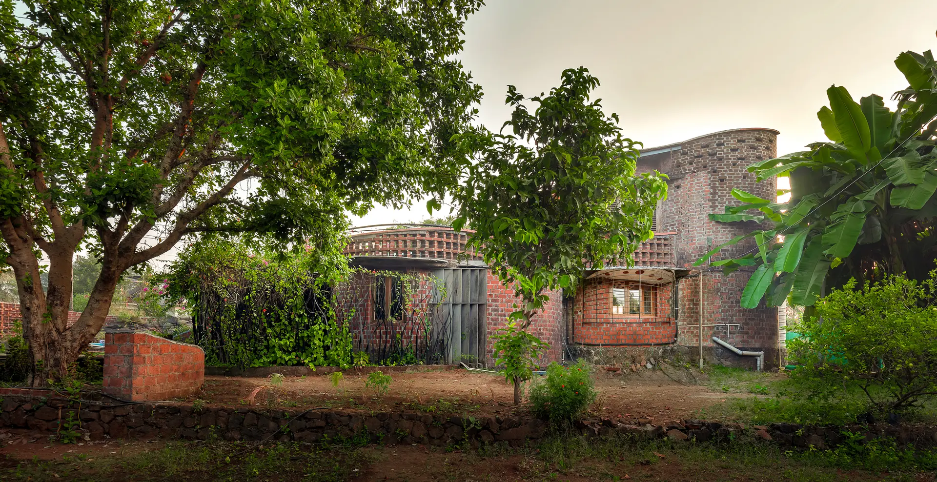 Image 29 of the property