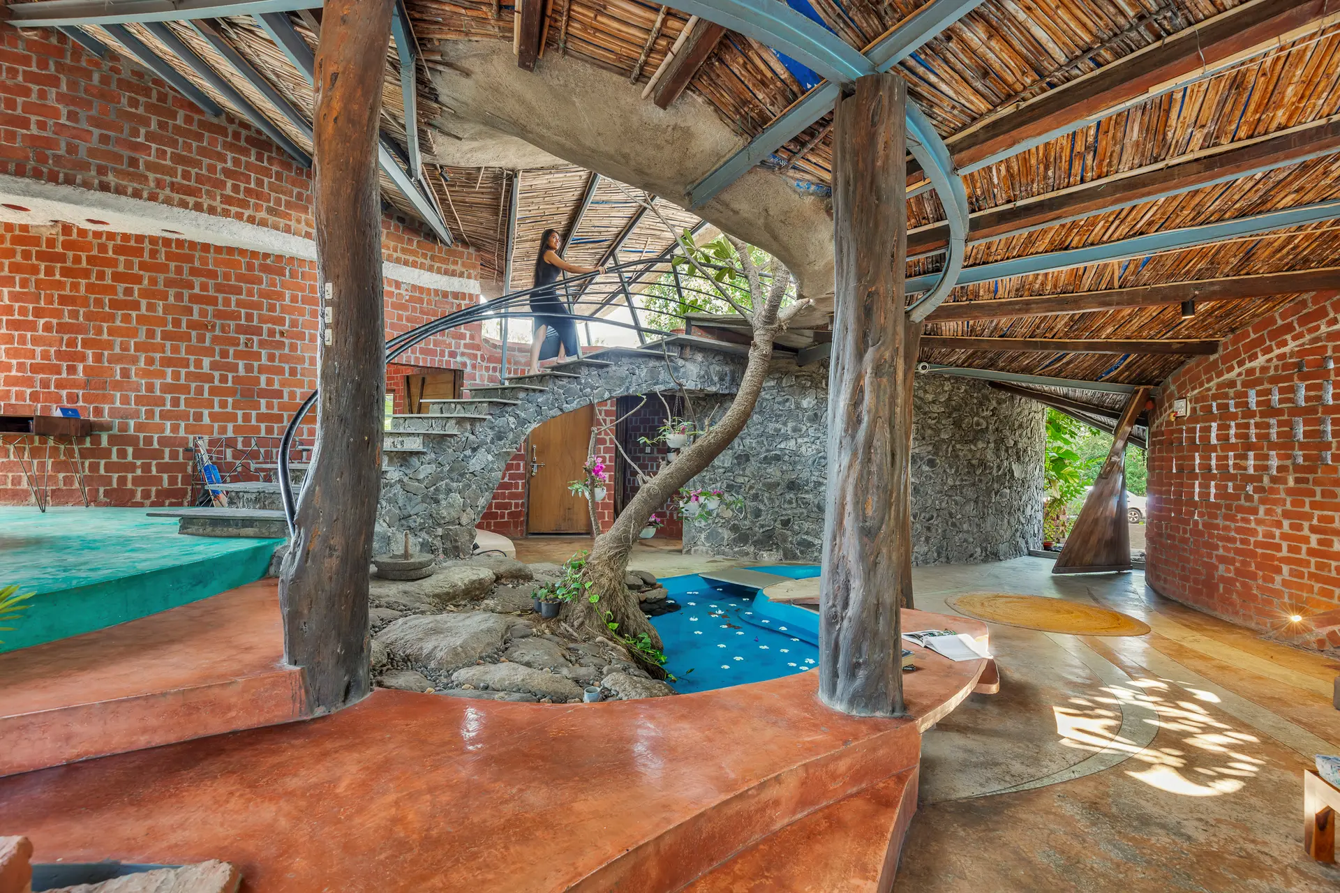 Image 6 of the property