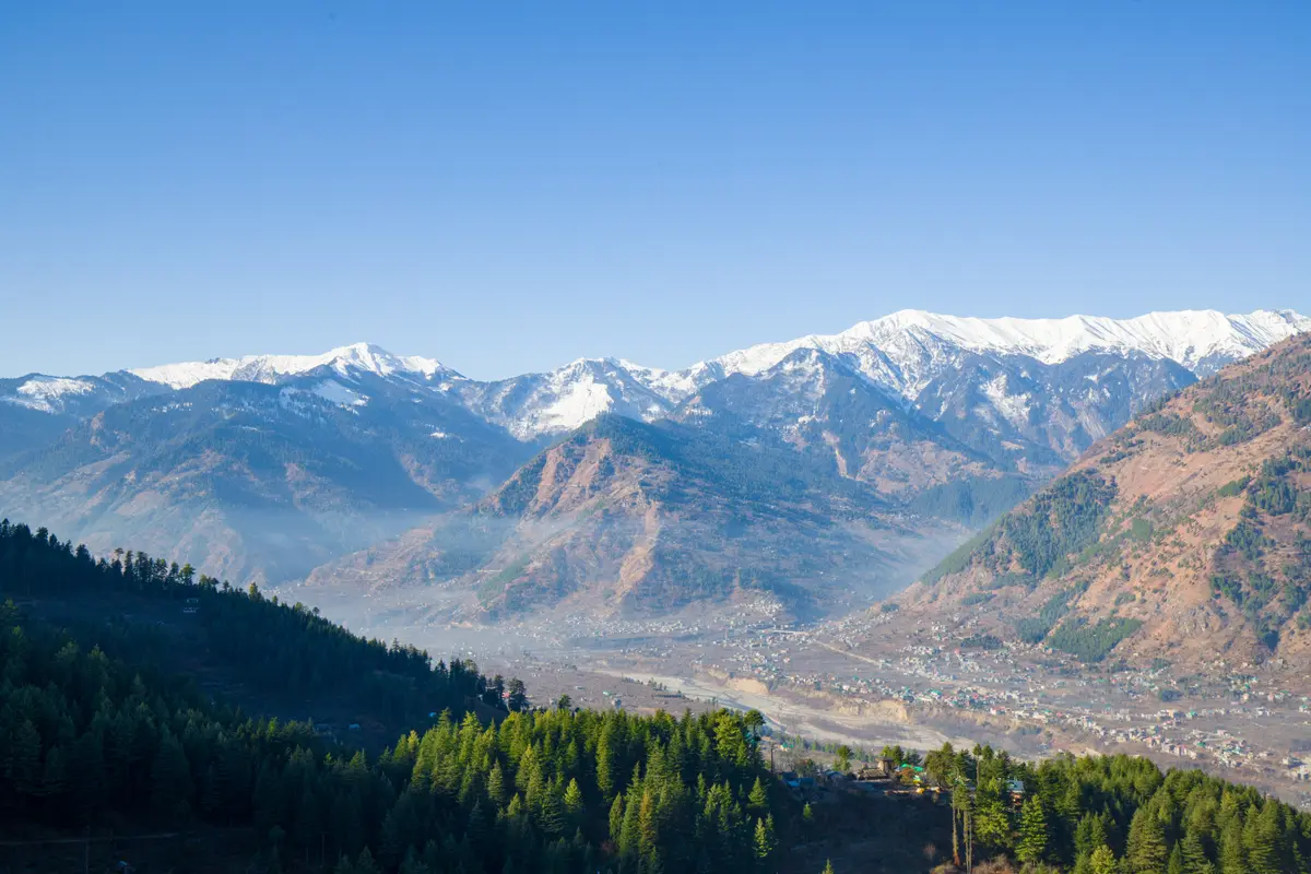 Lose yourself in panoramic vistas that take your breath away.