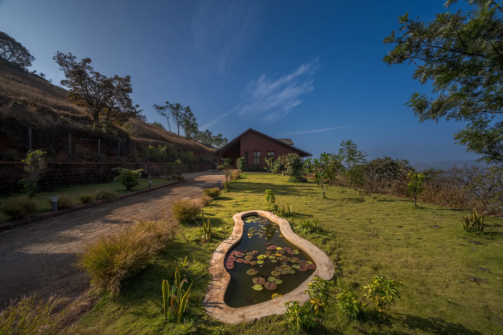 Image 7 of the property