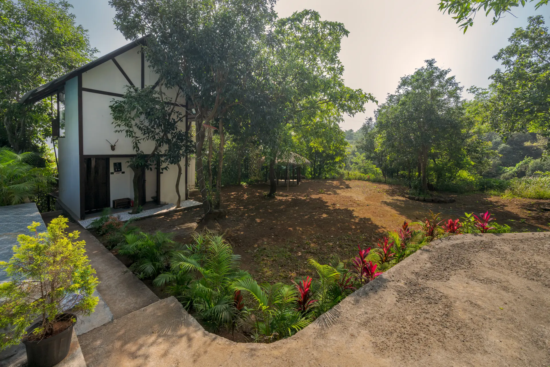 Image 10 of the property