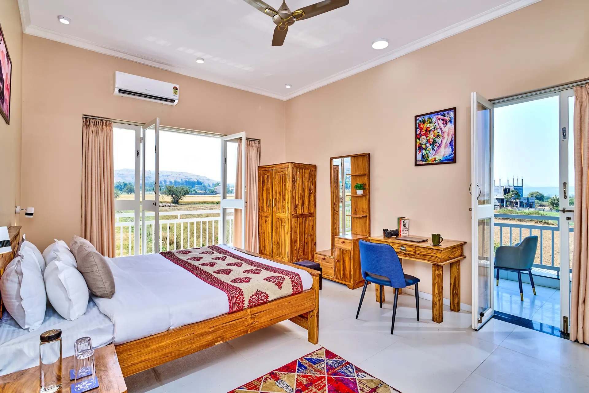 Image 10 of the property