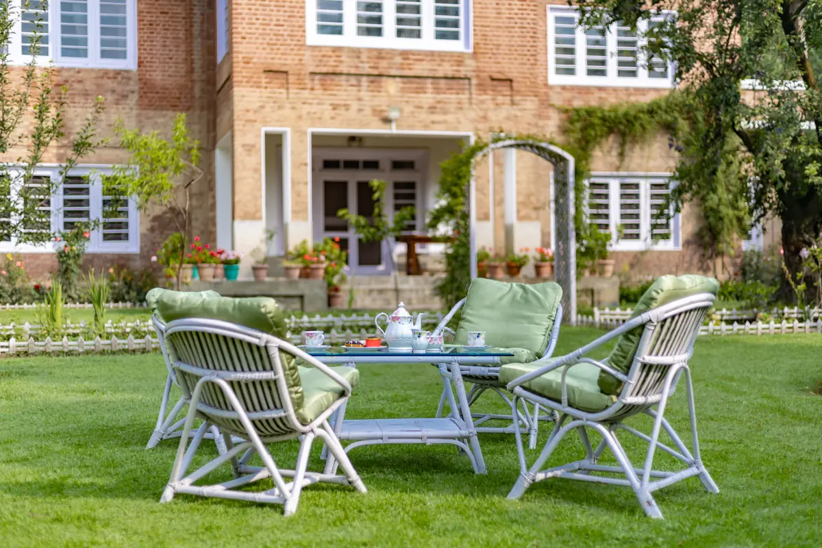 Savor high tea in lush, blooming gardens.