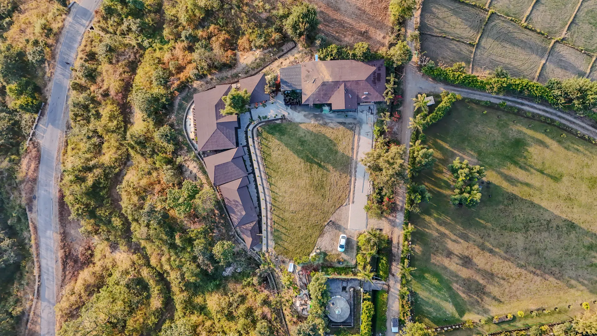 Image 32 of the property