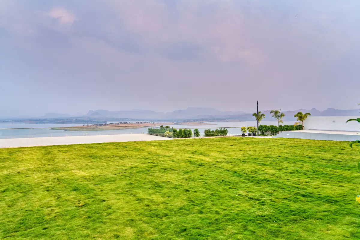host your next celebration with panoramic dam views and nature’s serenity as your backdrop.