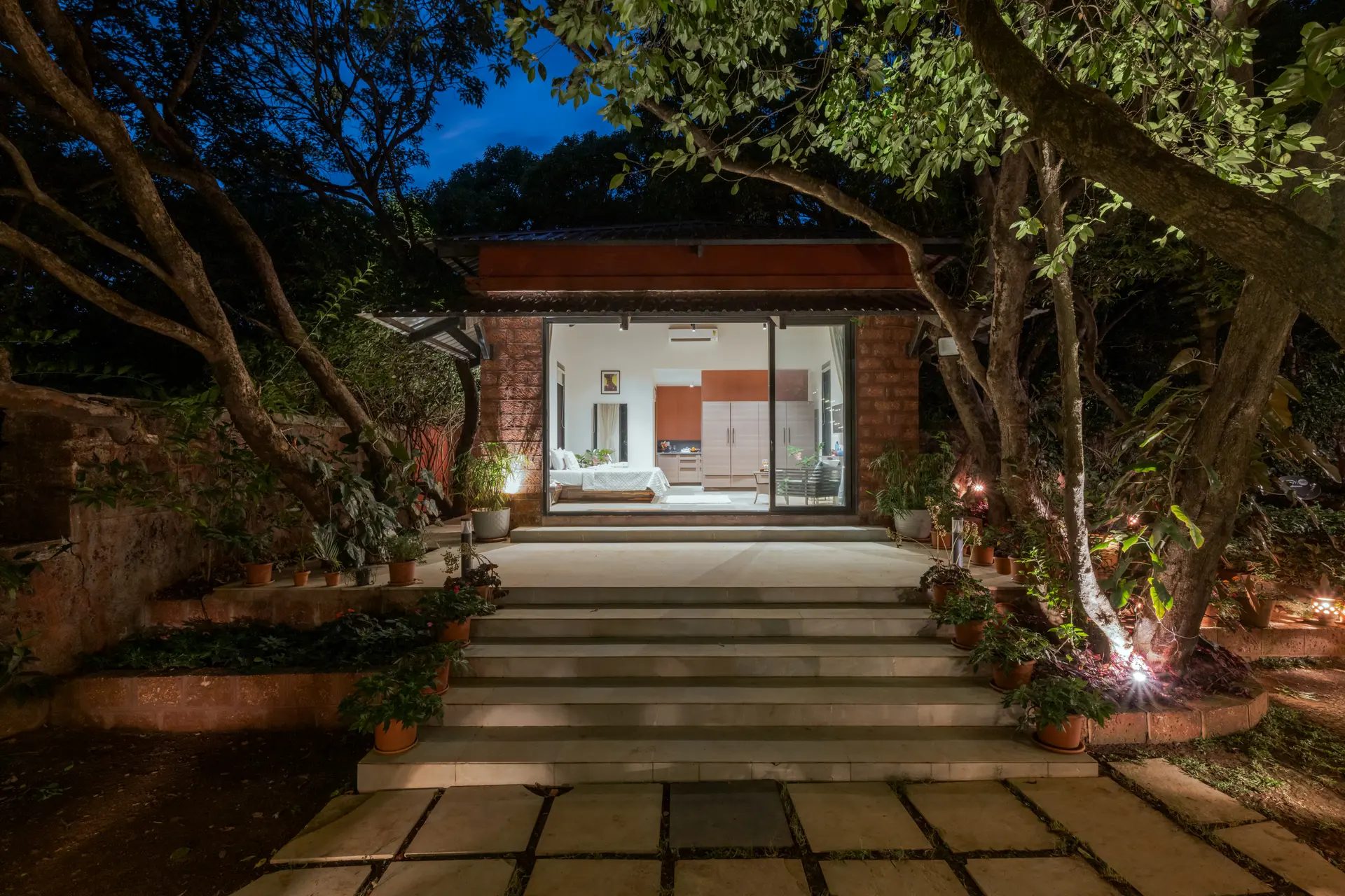 Image 19 of the property