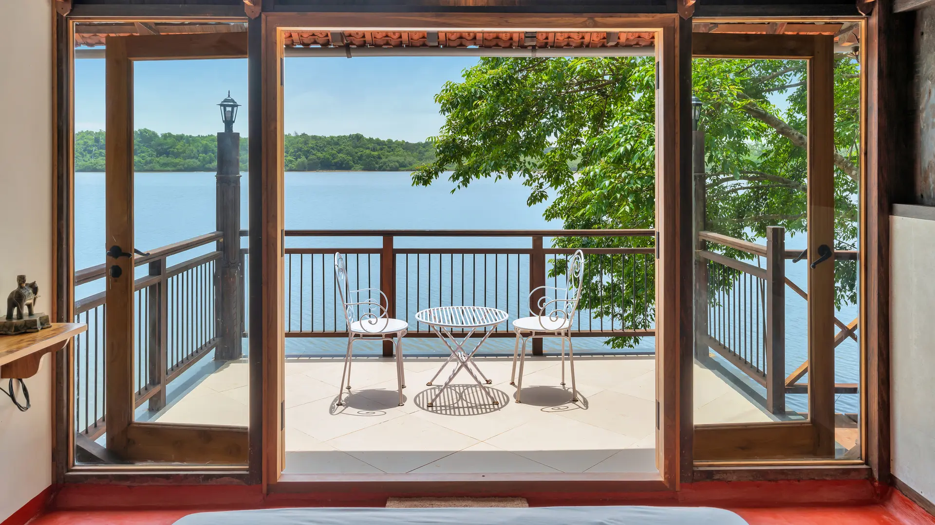 Image 6 of the property