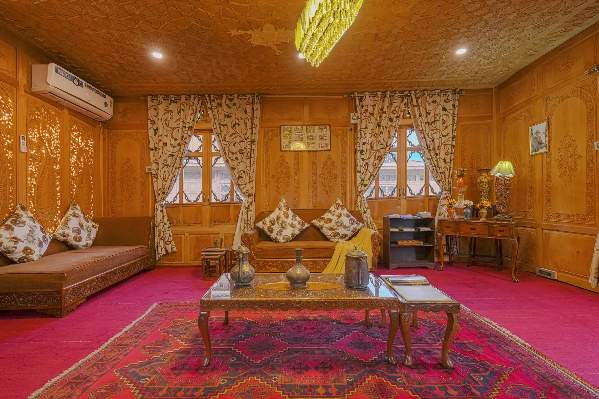 Image 24 of the property