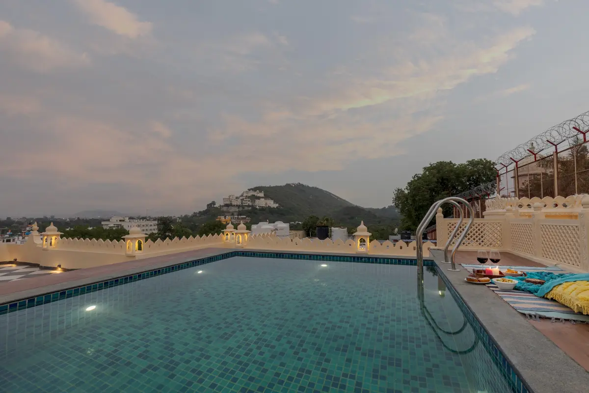 A soothing dip in the pool