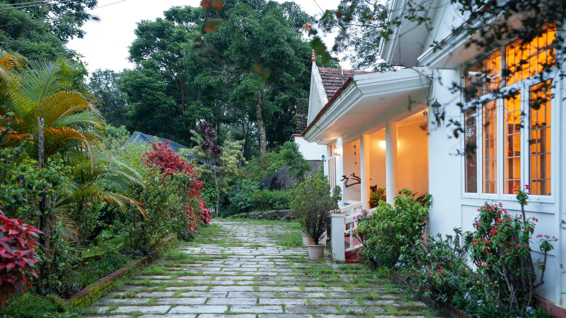 Image 25 of the property