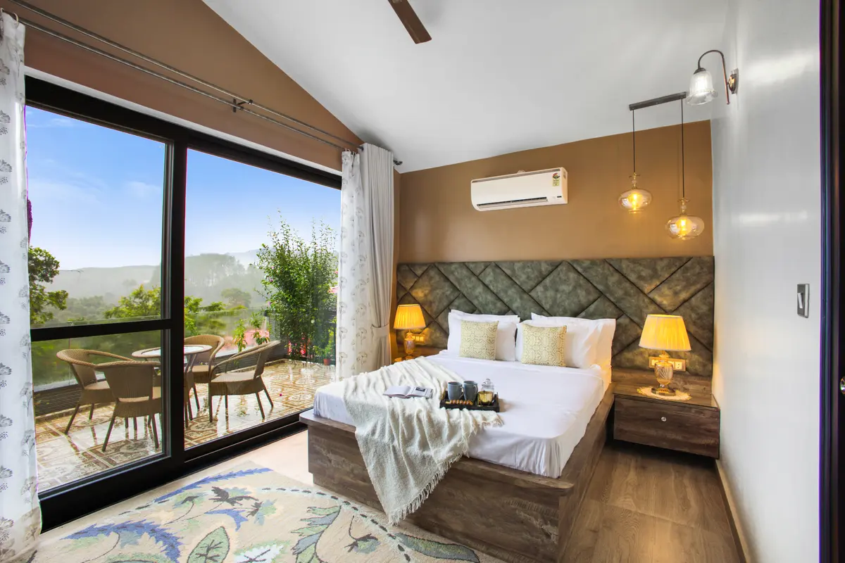 Wake up to stunning views