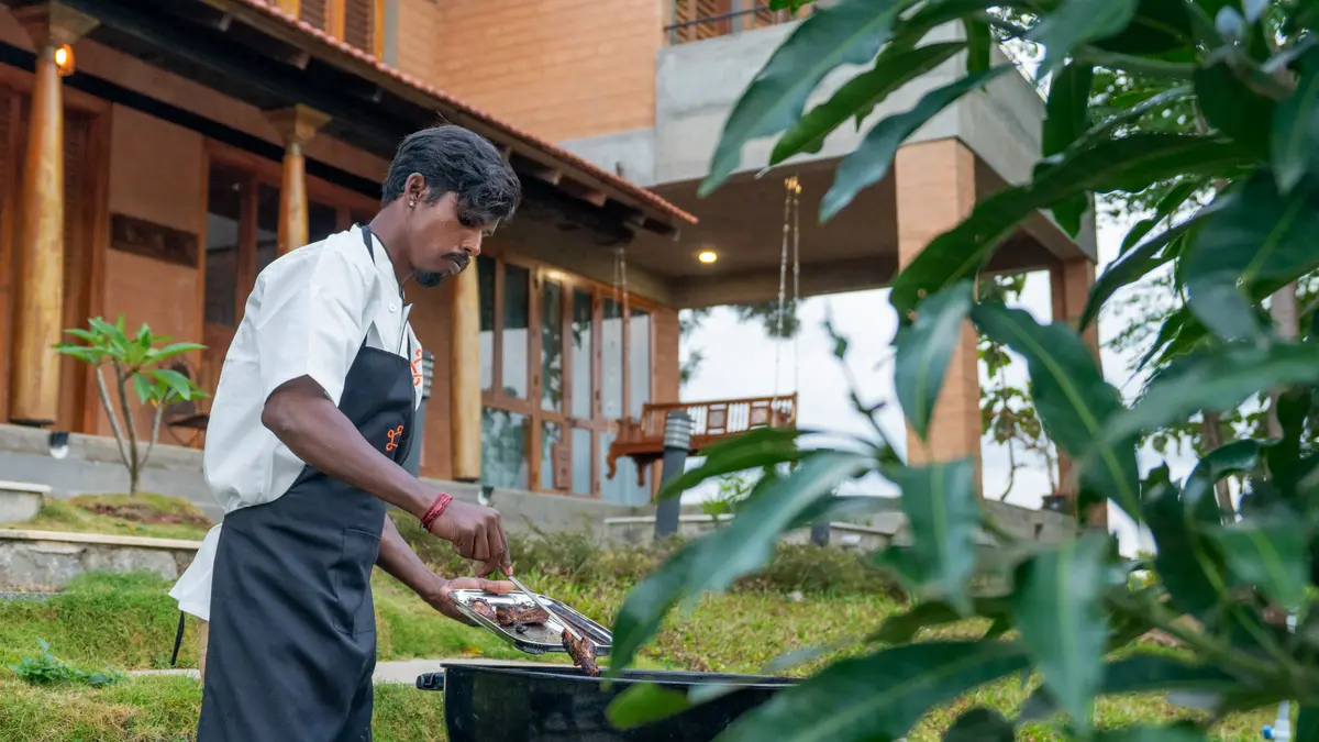 Have a delicious feast with our live barbecue.