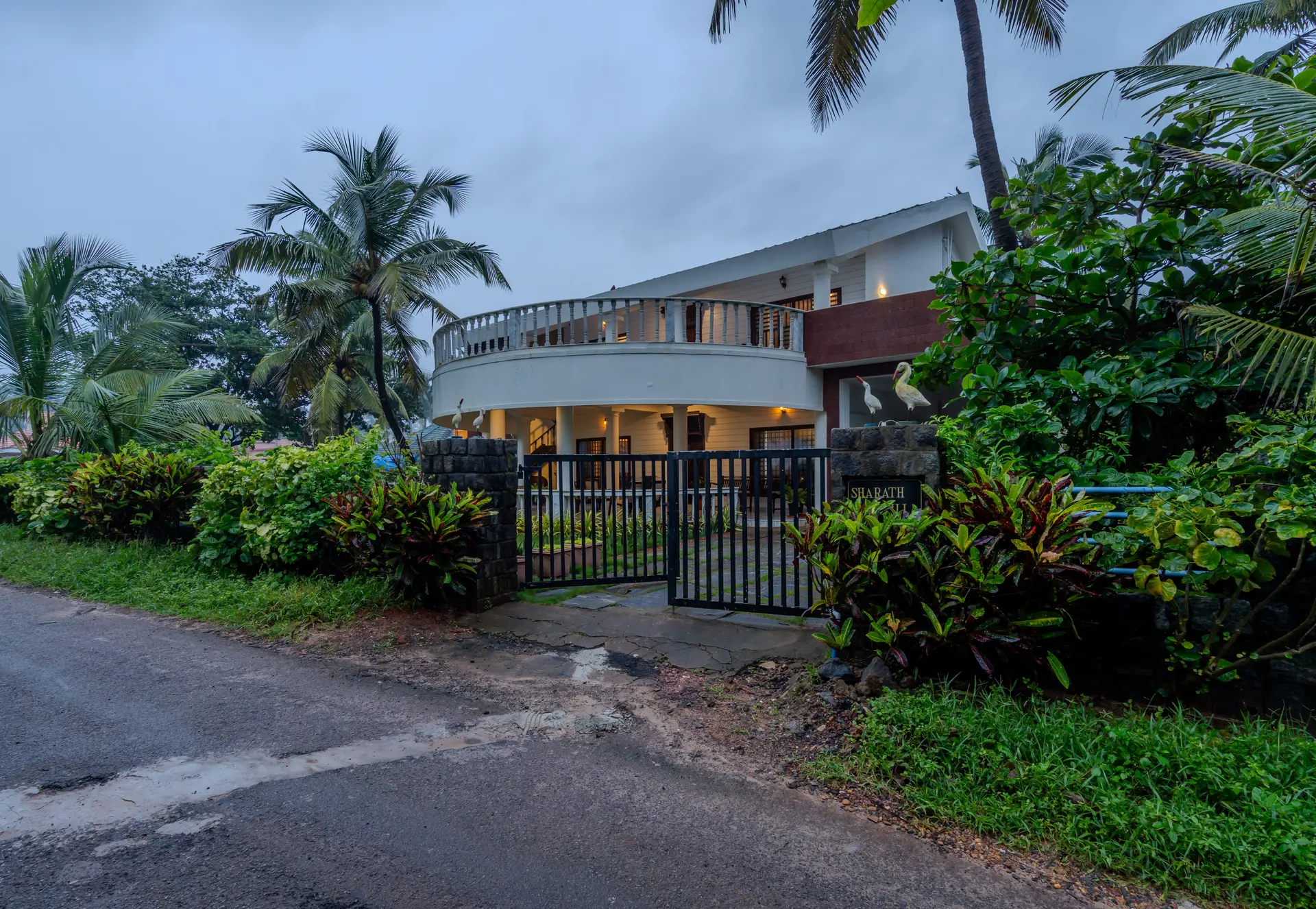 Image 6 of the property