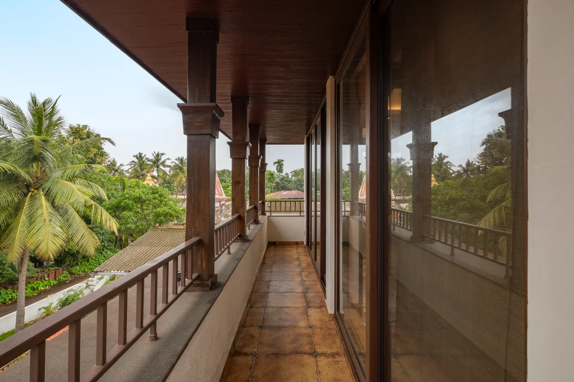 Image 19 of the property