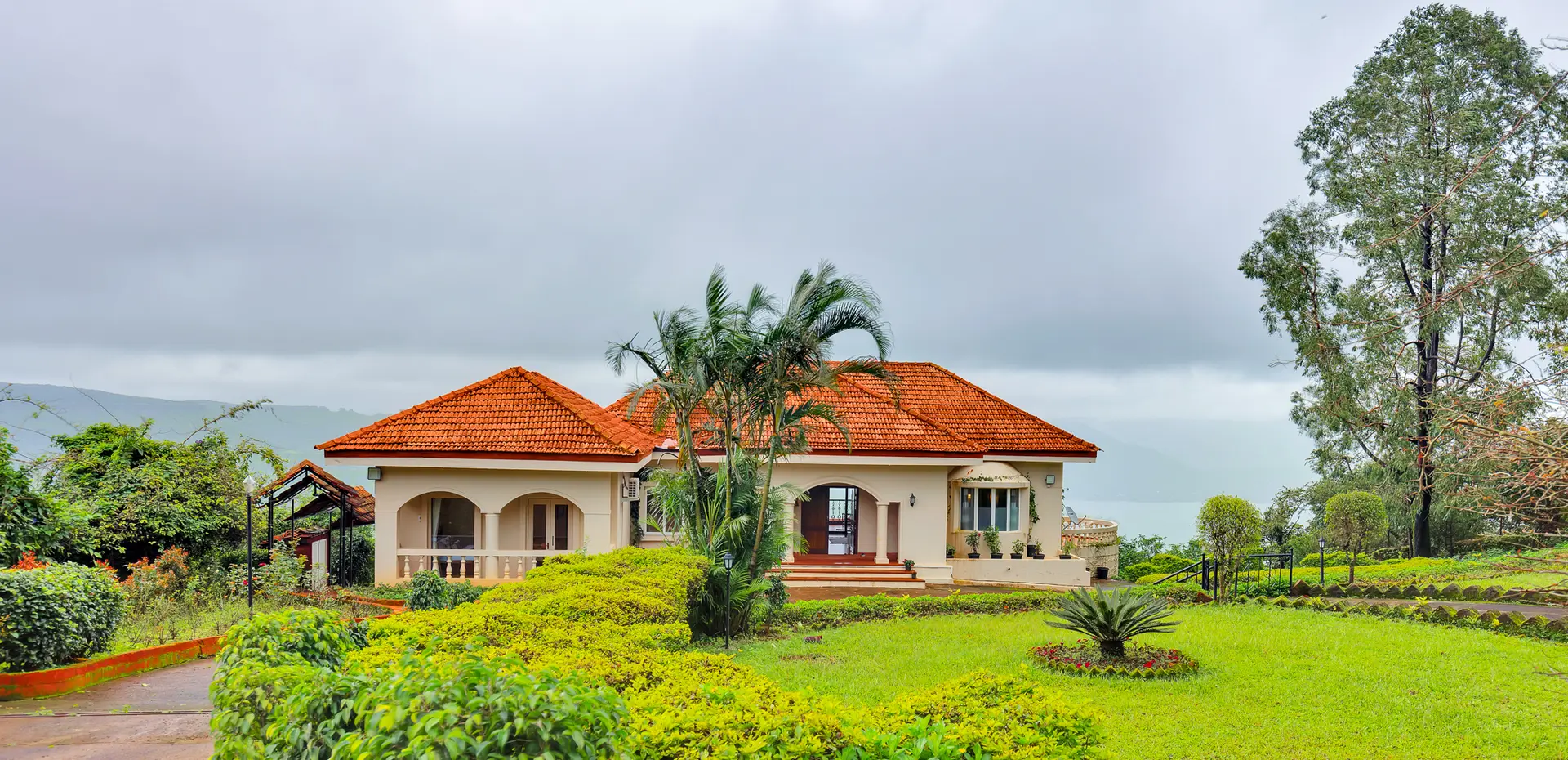 Image 39 of the property