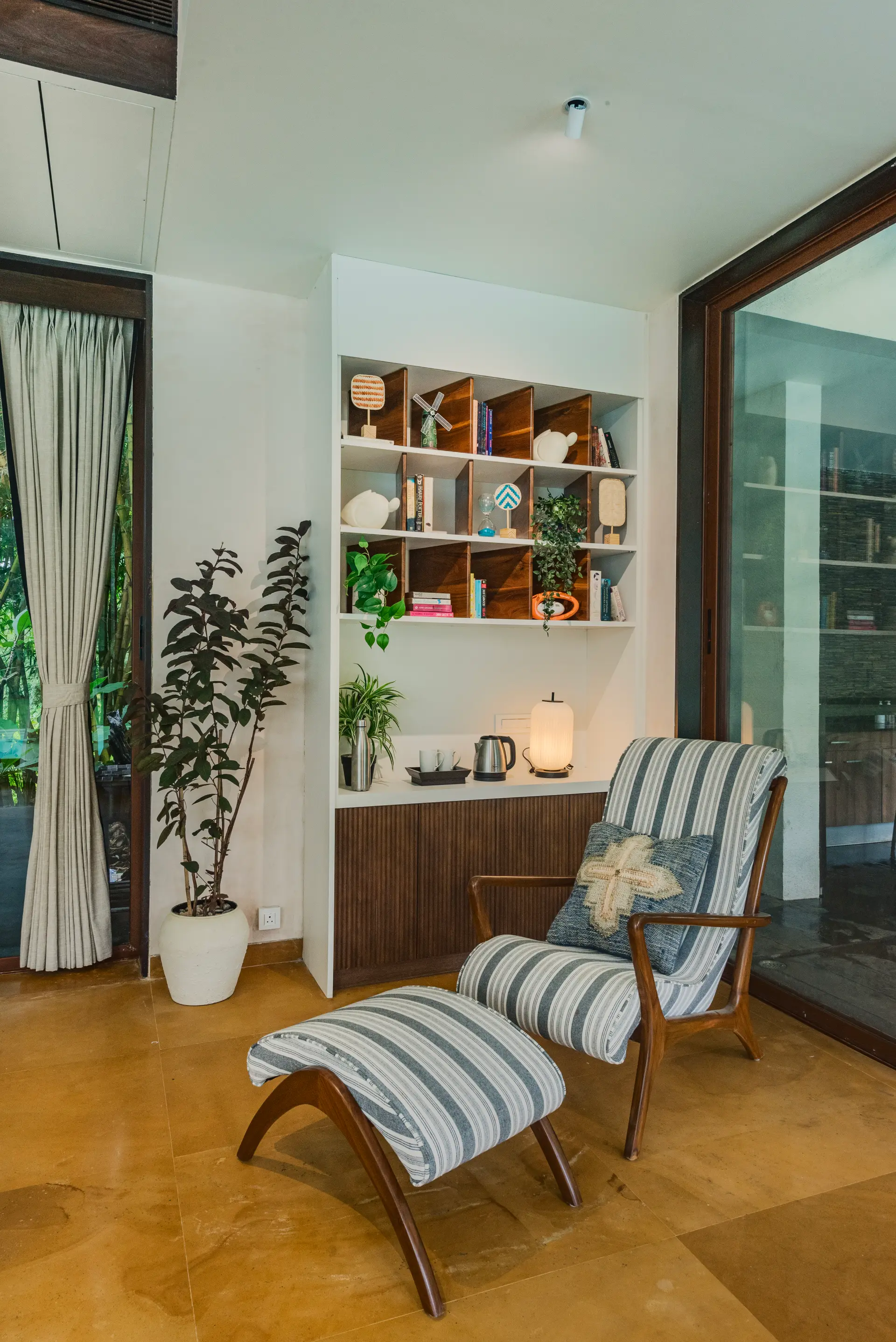 Image 12 of the property