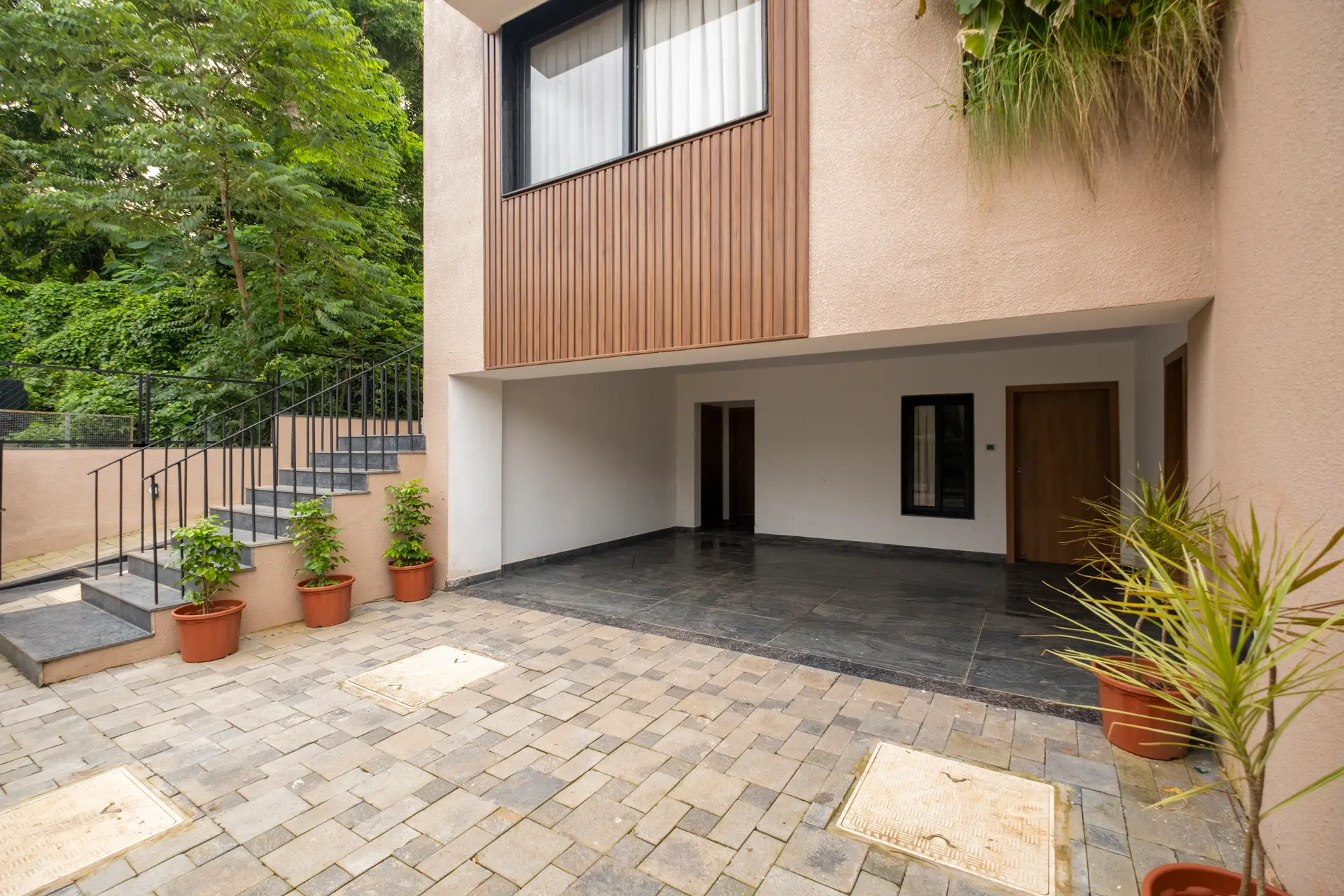 Image 30 of the property