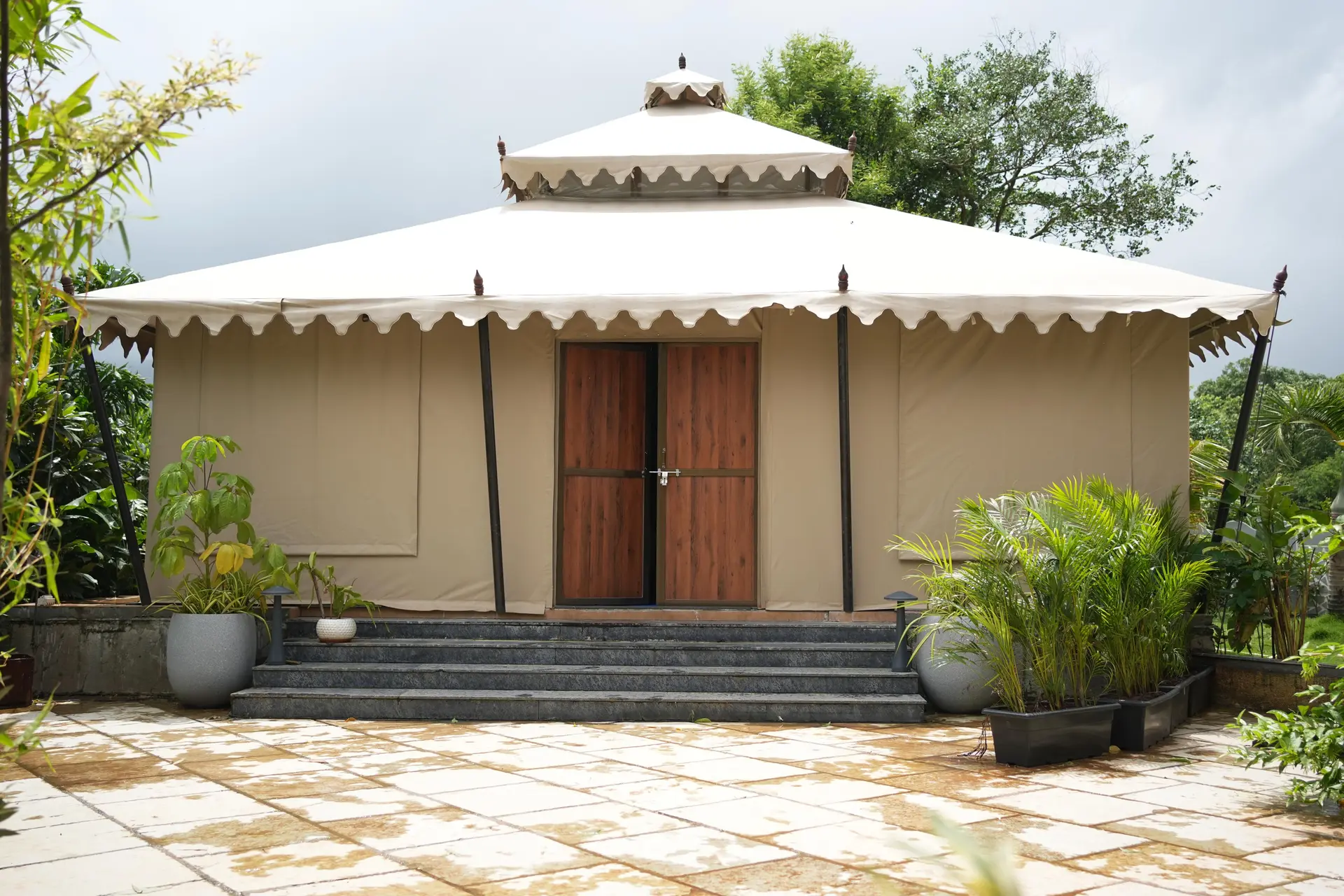 The Mistty Mountain Tent