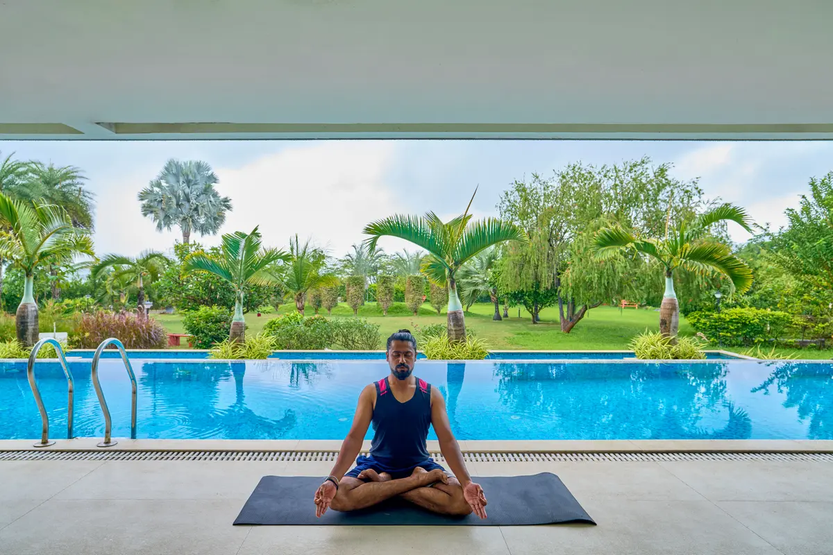 From slow morning flow to inner glow, your wellness journey begins here