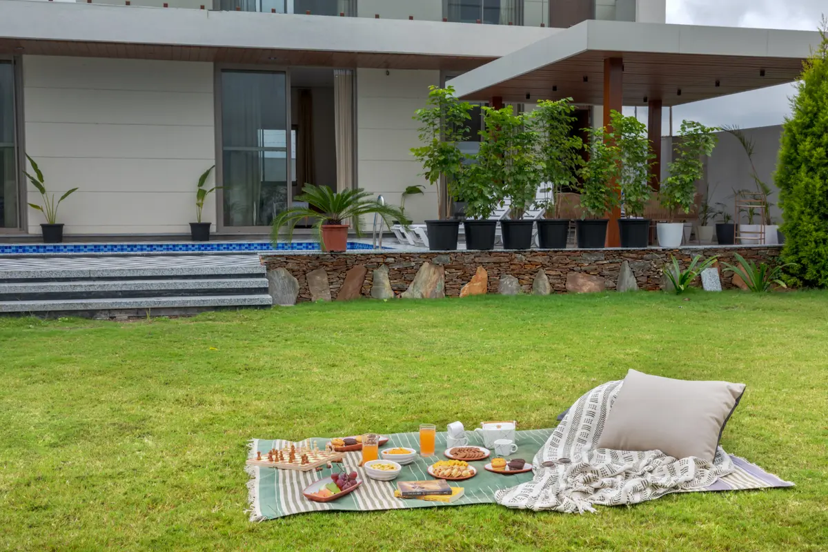 A refreshing picnic with your loved ones