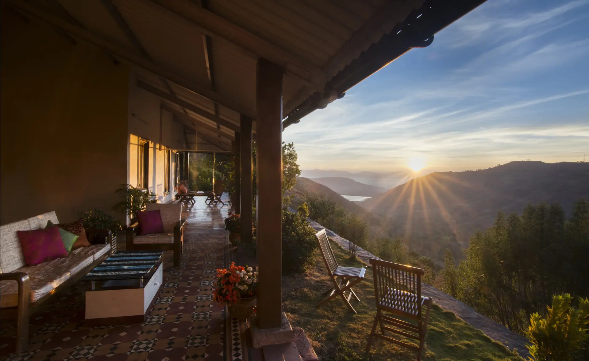 Verandah by the Valley - Panchgani, Maharashtra