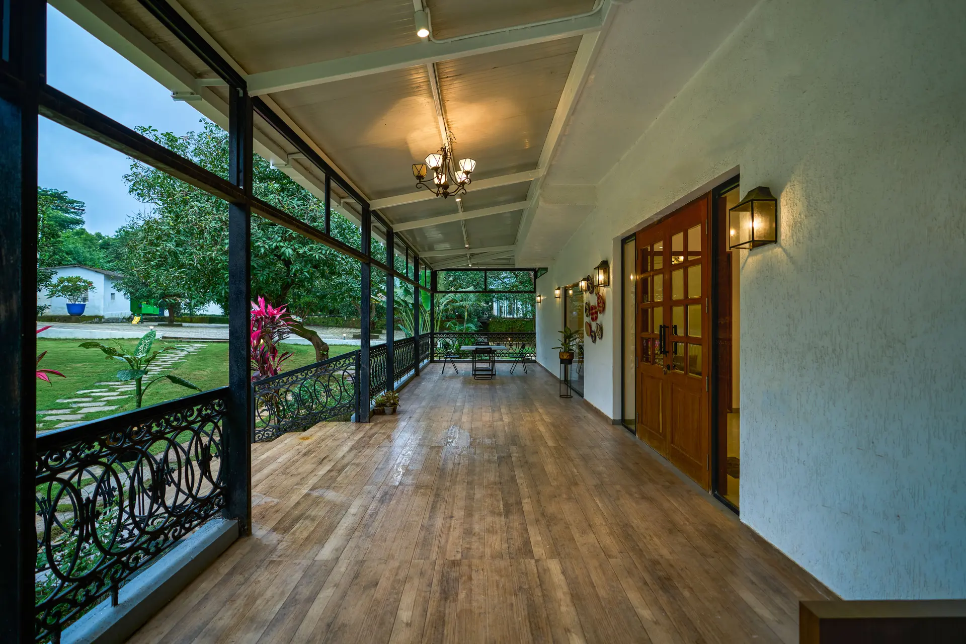 Image 38 of the property