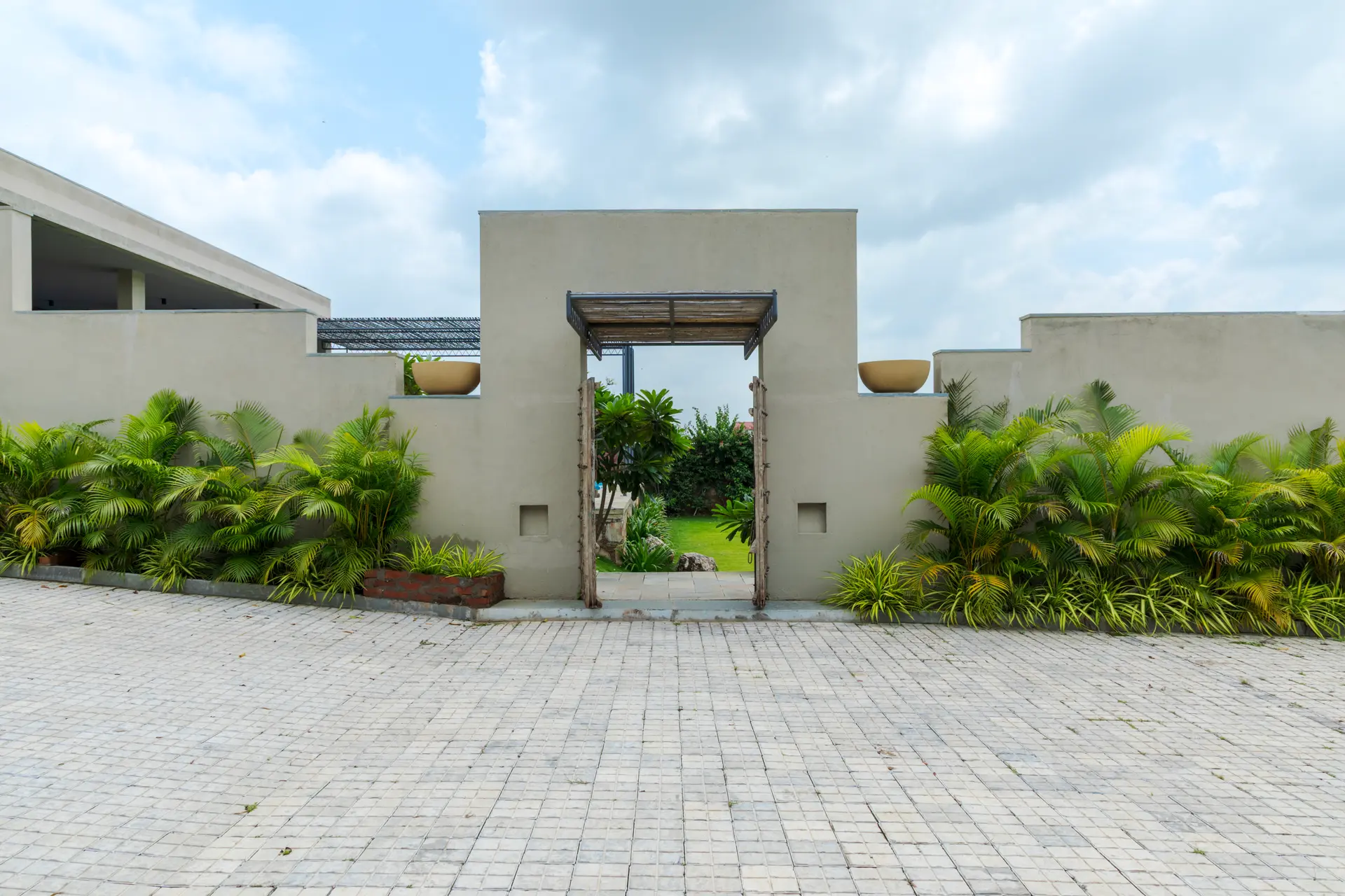 Image 36 of the property