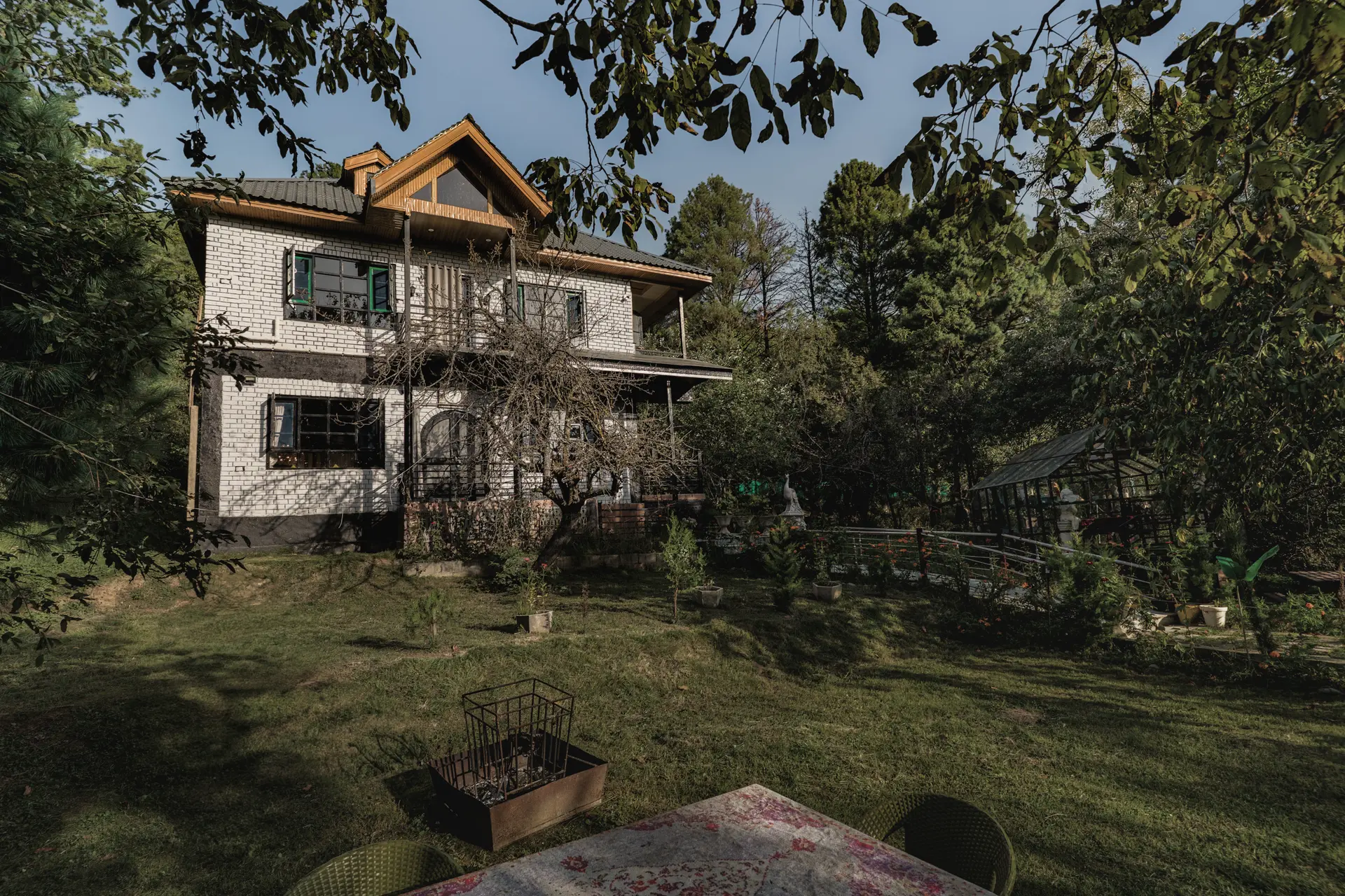 Image 5 of the property