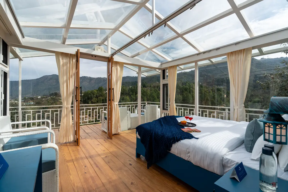 Wake up to stunning views