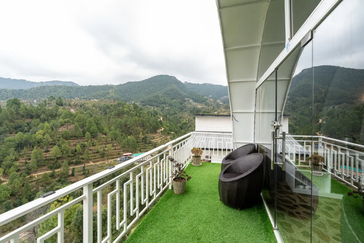 Balcony & Sitout 