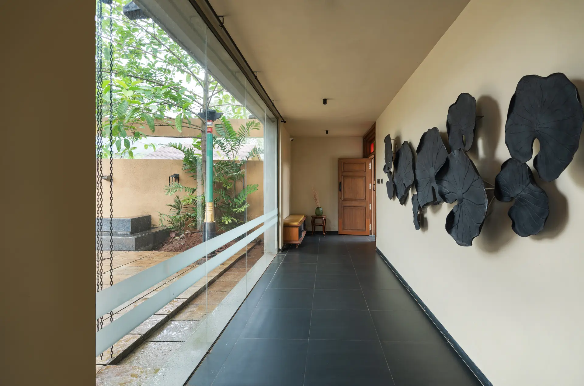 Image 11 of the property