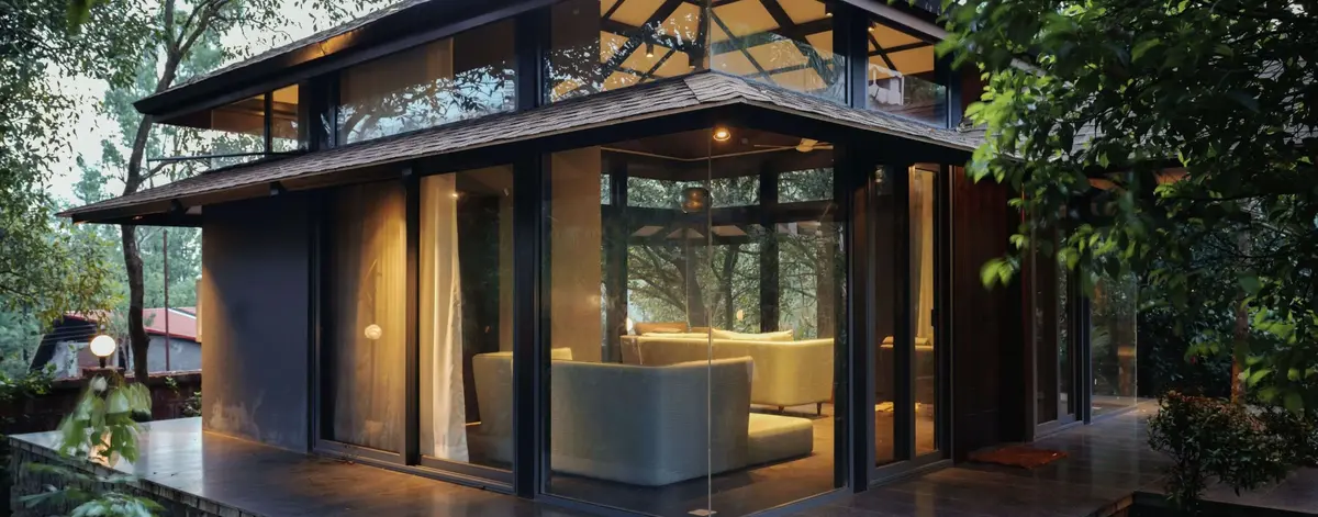 A glass room which is perfect for the couples 