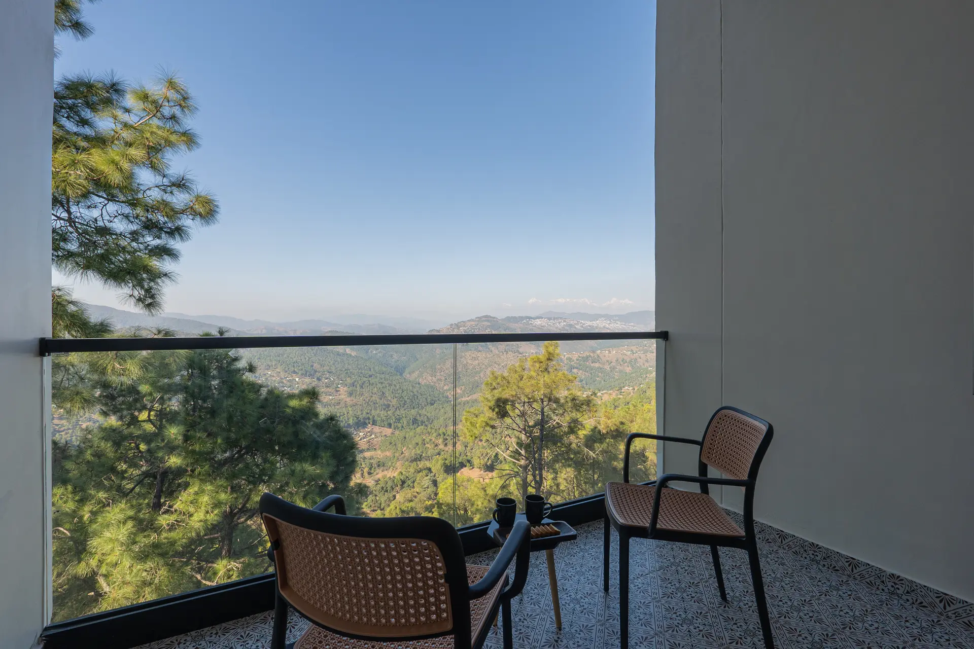 Image 10 of the property